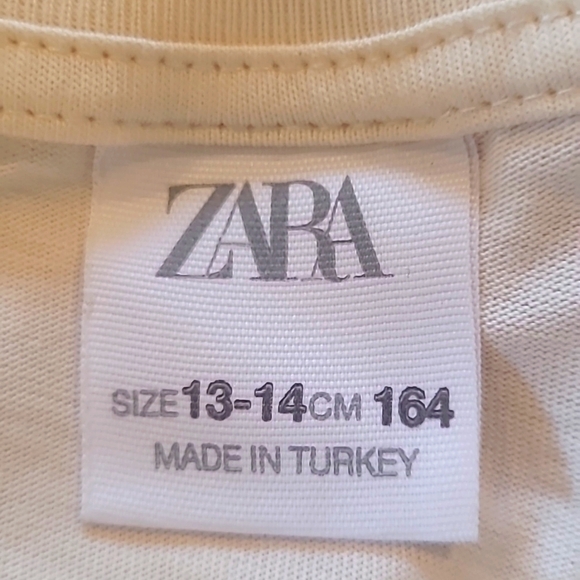 Zara Girl's Green & Cream Palm Tree Summer Graphic Top Size 13-14 - Picture 2 of 3